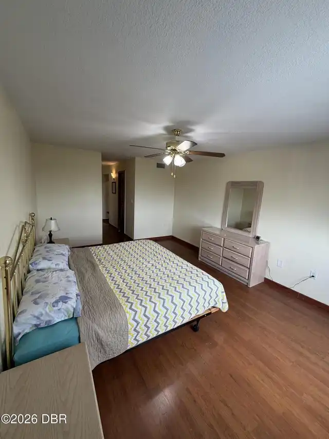Listing Photo 32