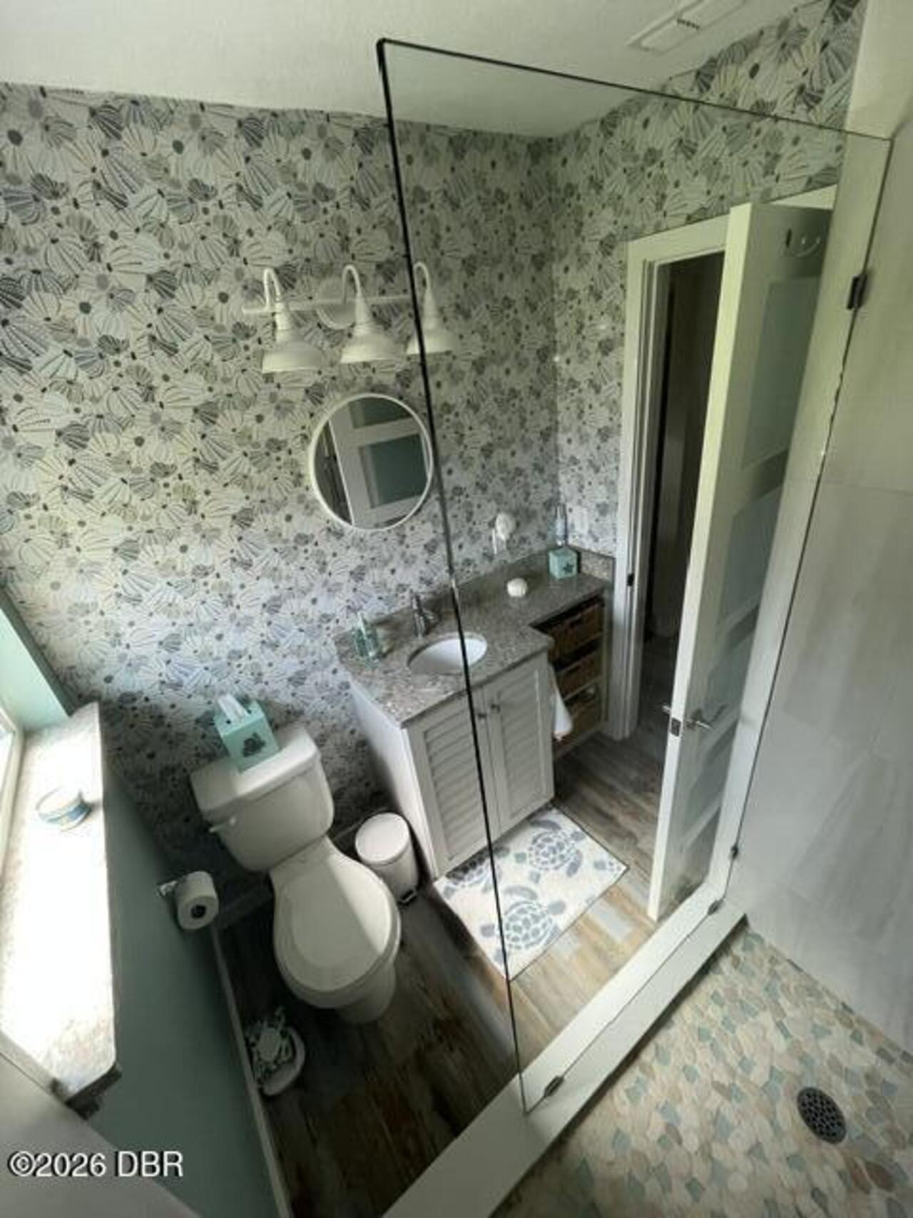 Listing Photo 11