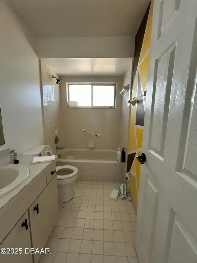 Listing Photo 11