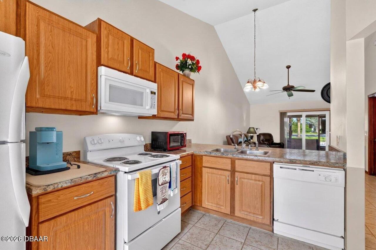 Listing Photo 18