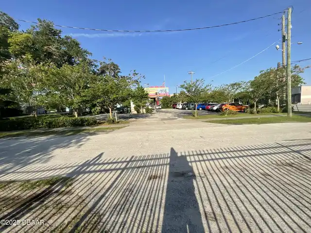 Listing Photo 7