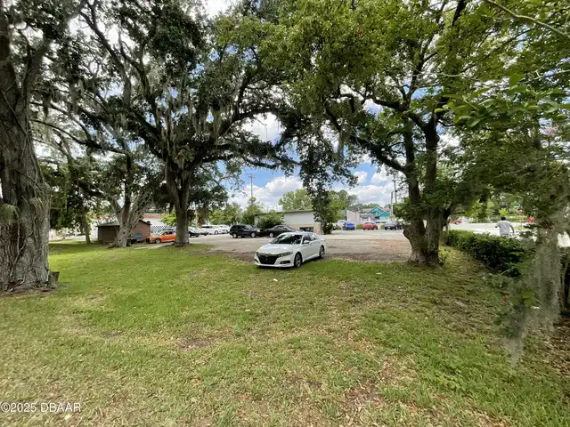 Listing Photo 15