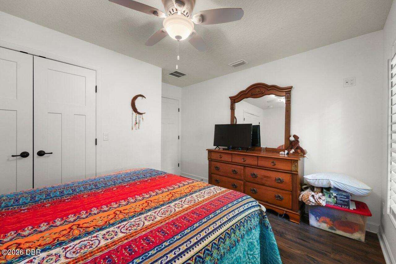 Listing Photo 20