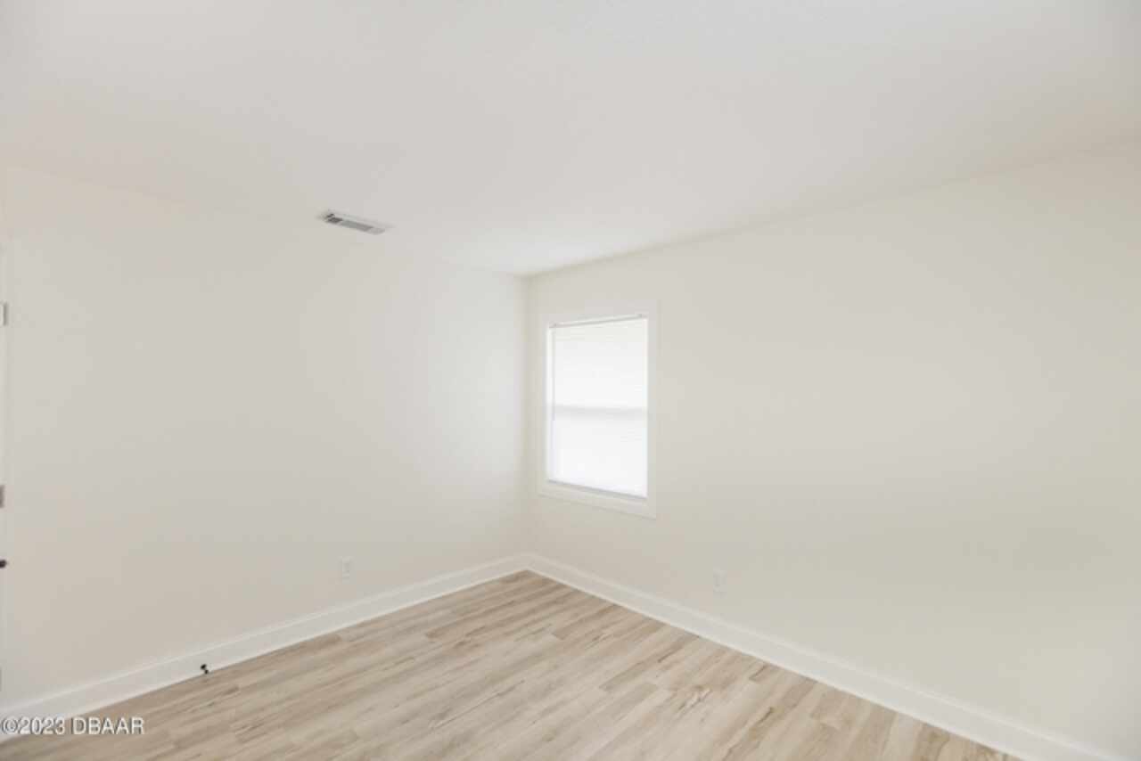 Listing Photo 35