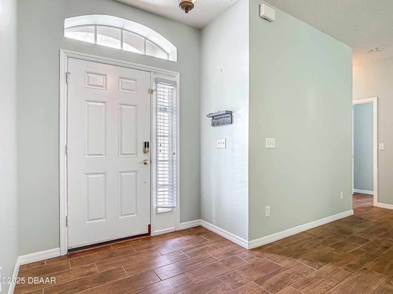 Listing Photo 11