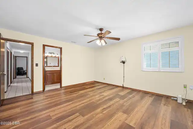 Listing Photo 31