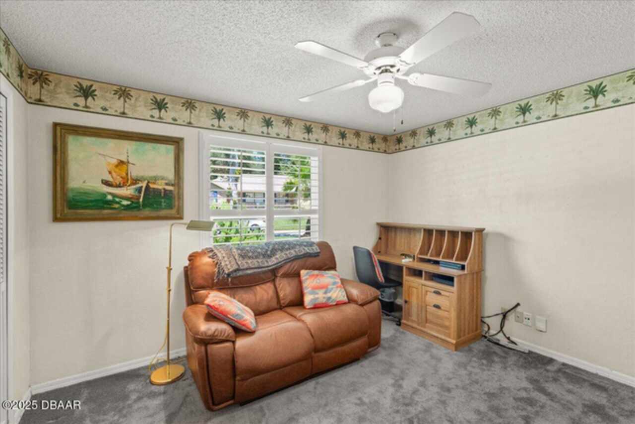 Listing Photo 16