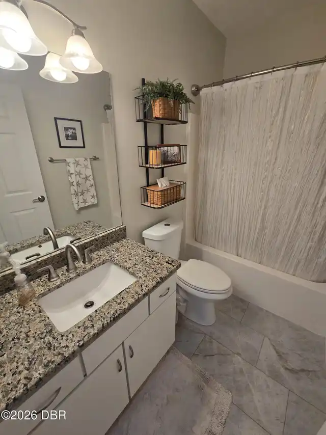 Listing Photo 9