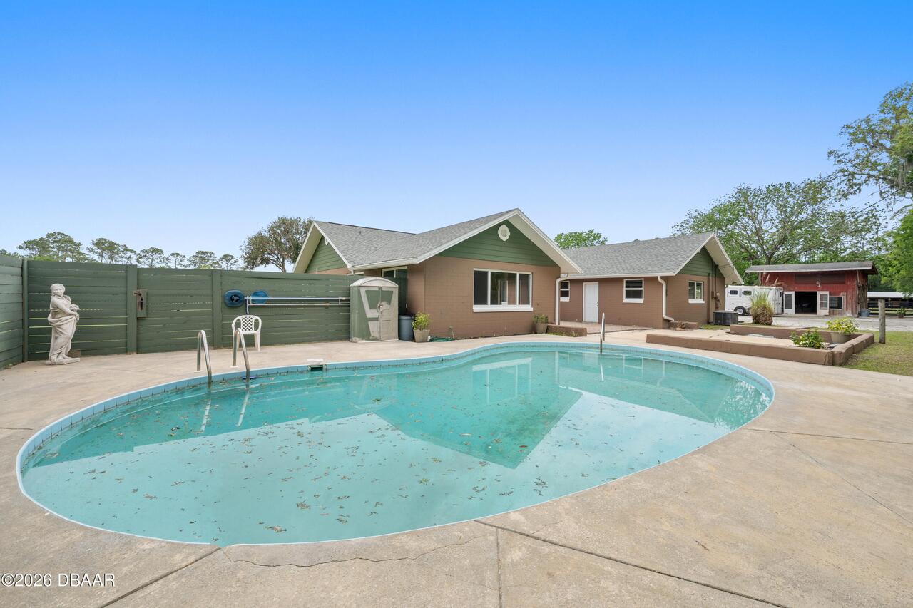 Listing Photo 16