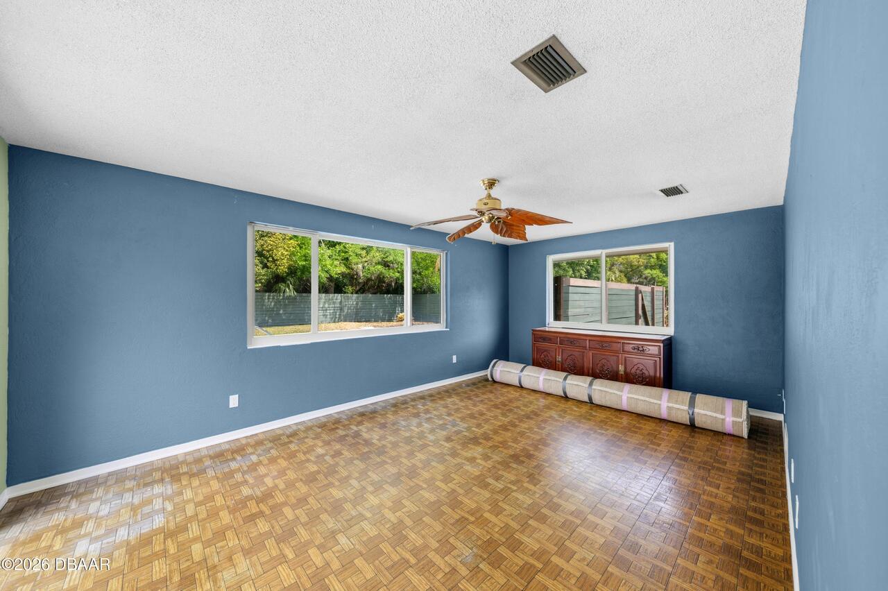 Listing Photo 44