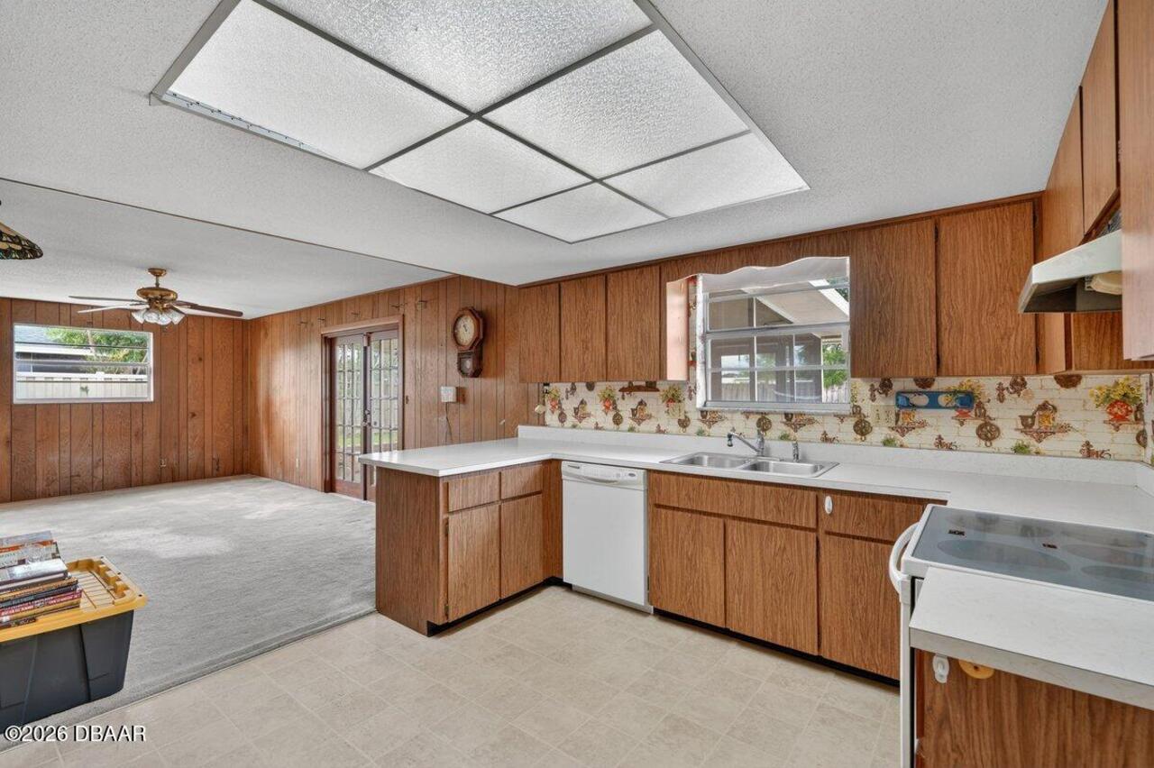 Listing Photo 16