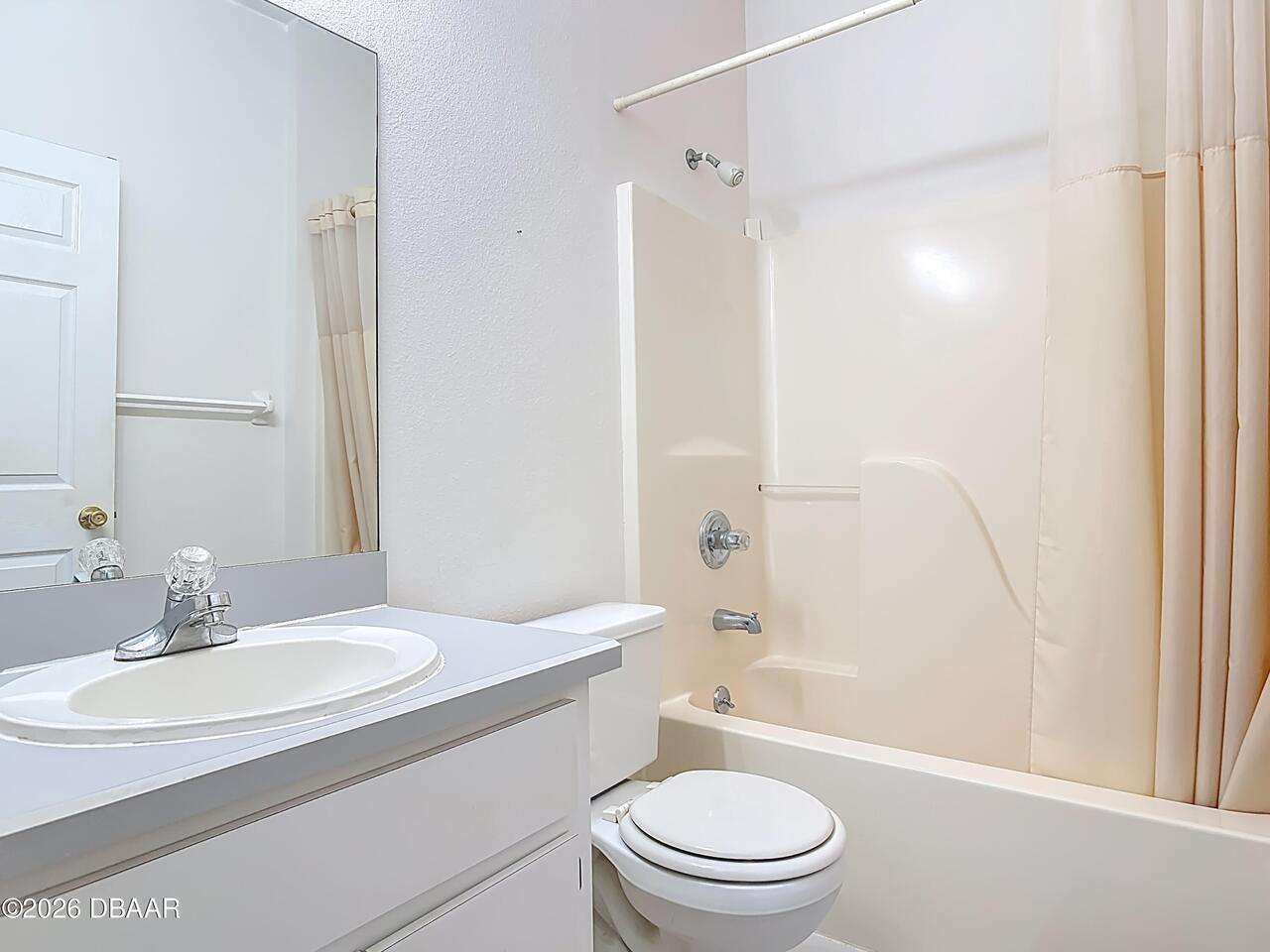 Listing Photo 16