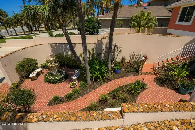 Listing Photo 13