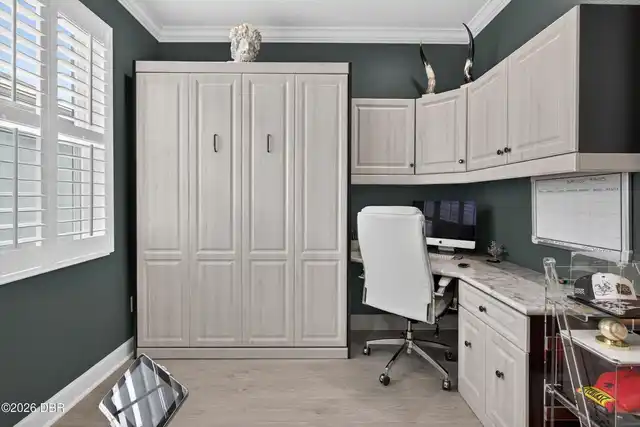 Listing Photo 19