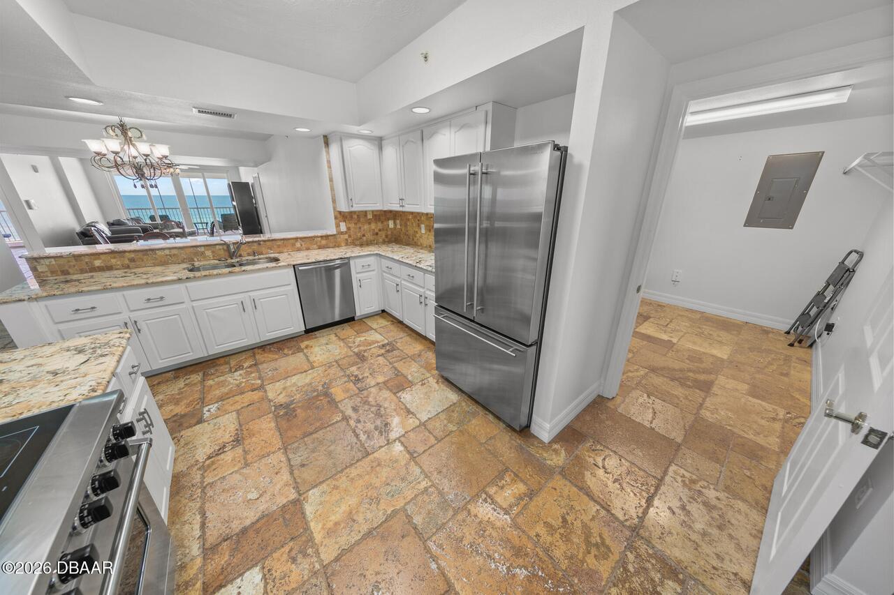 Listing Photo 18