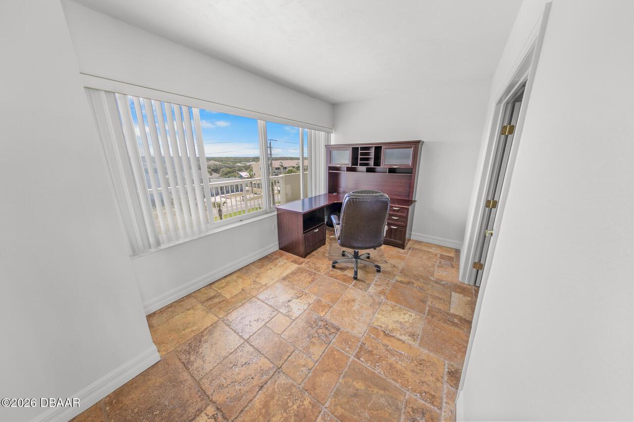 Listing Photo 42