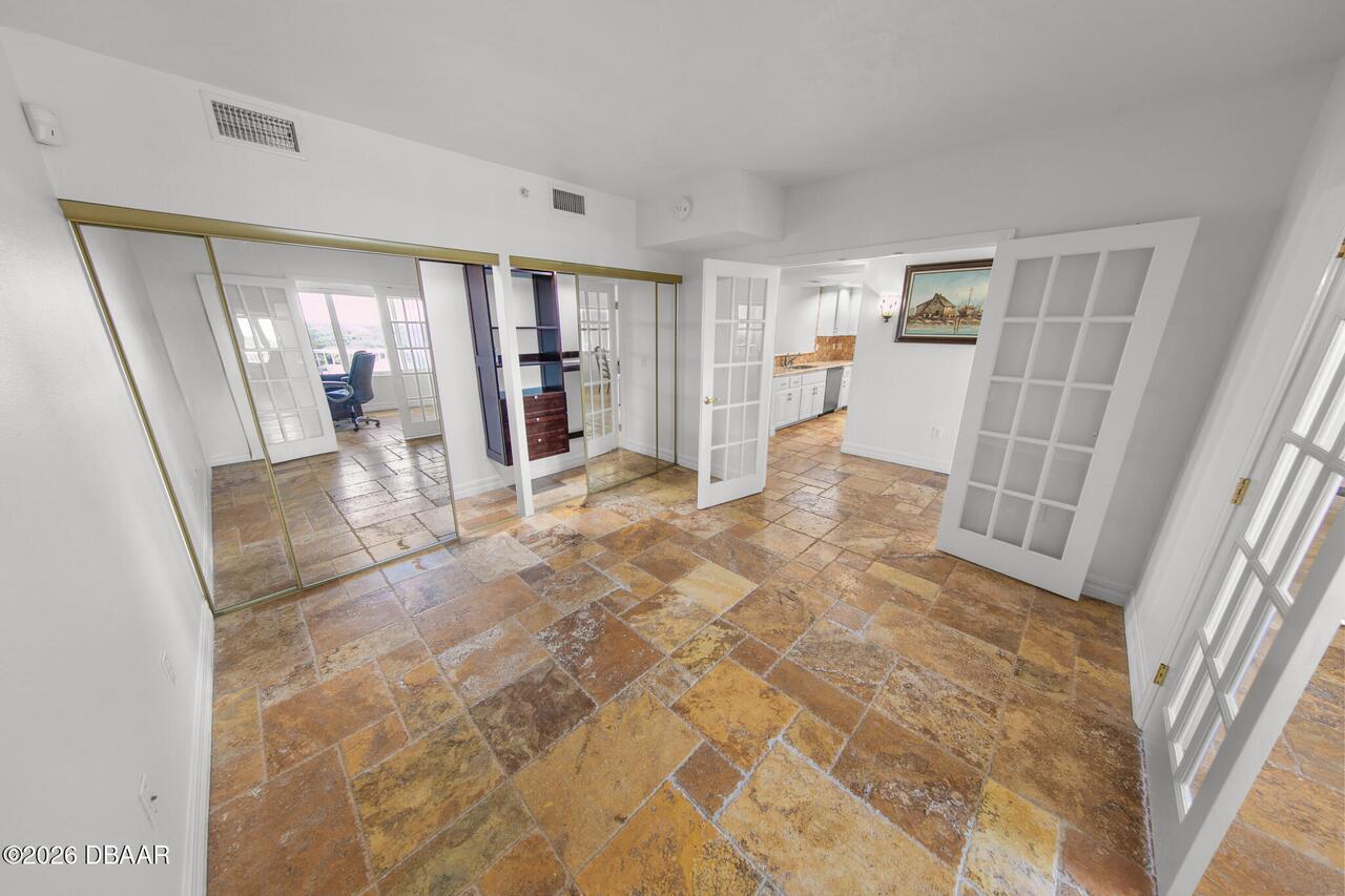 Listing Photo 43