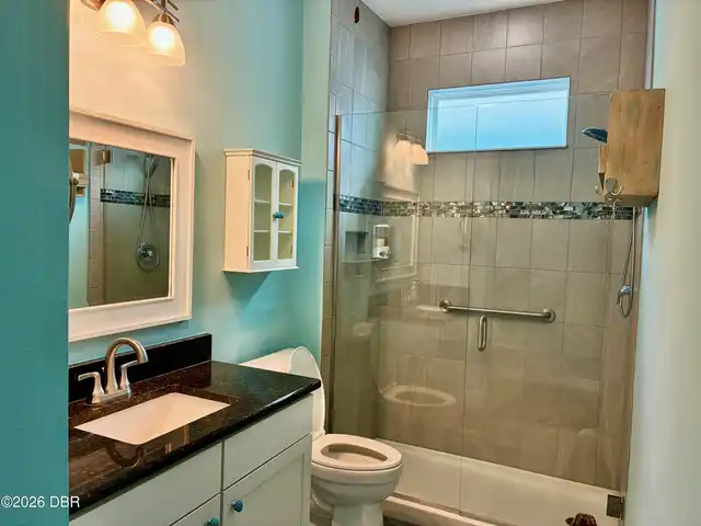 Listing Photo 8
