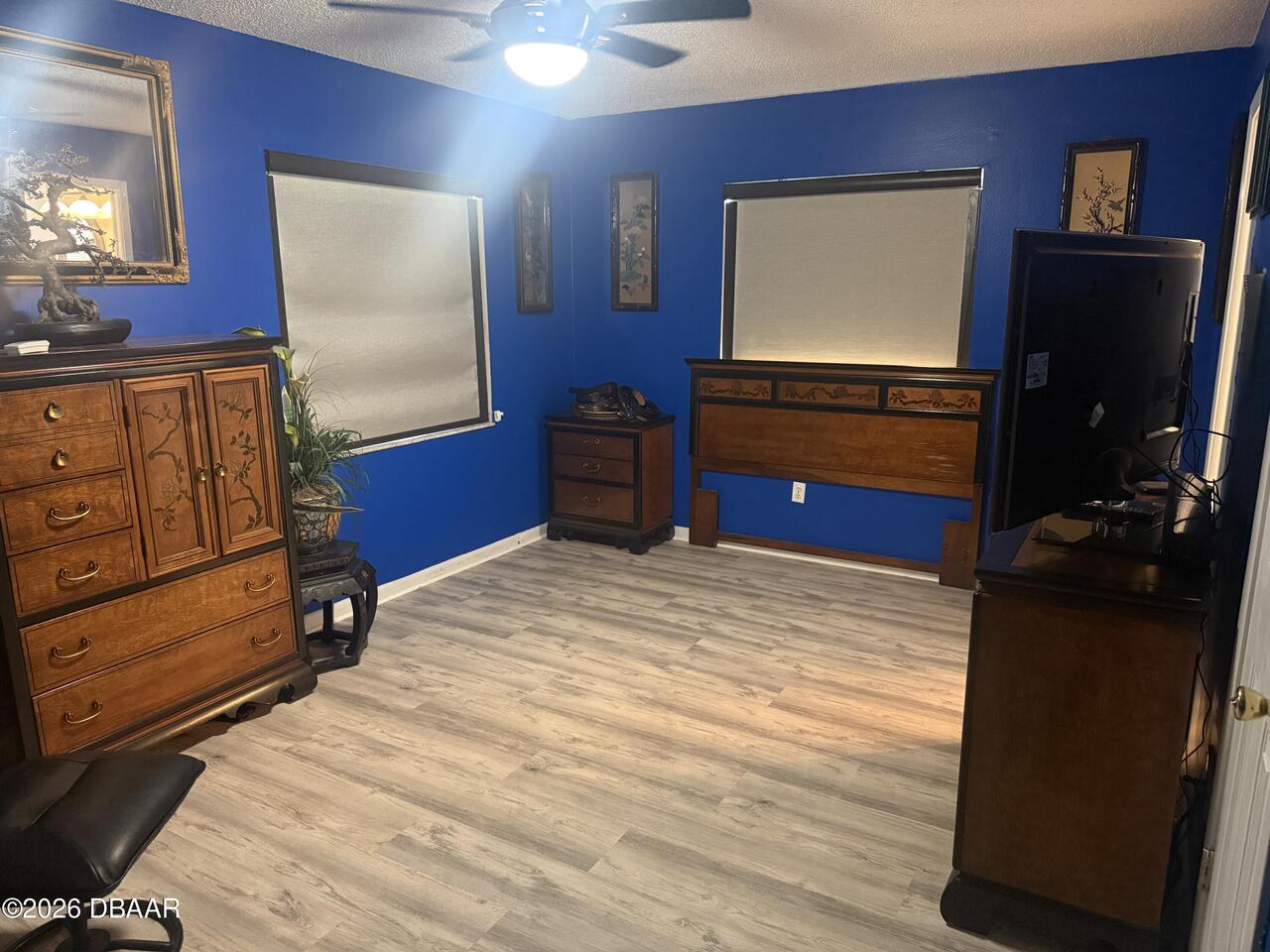 Listing Photo 12