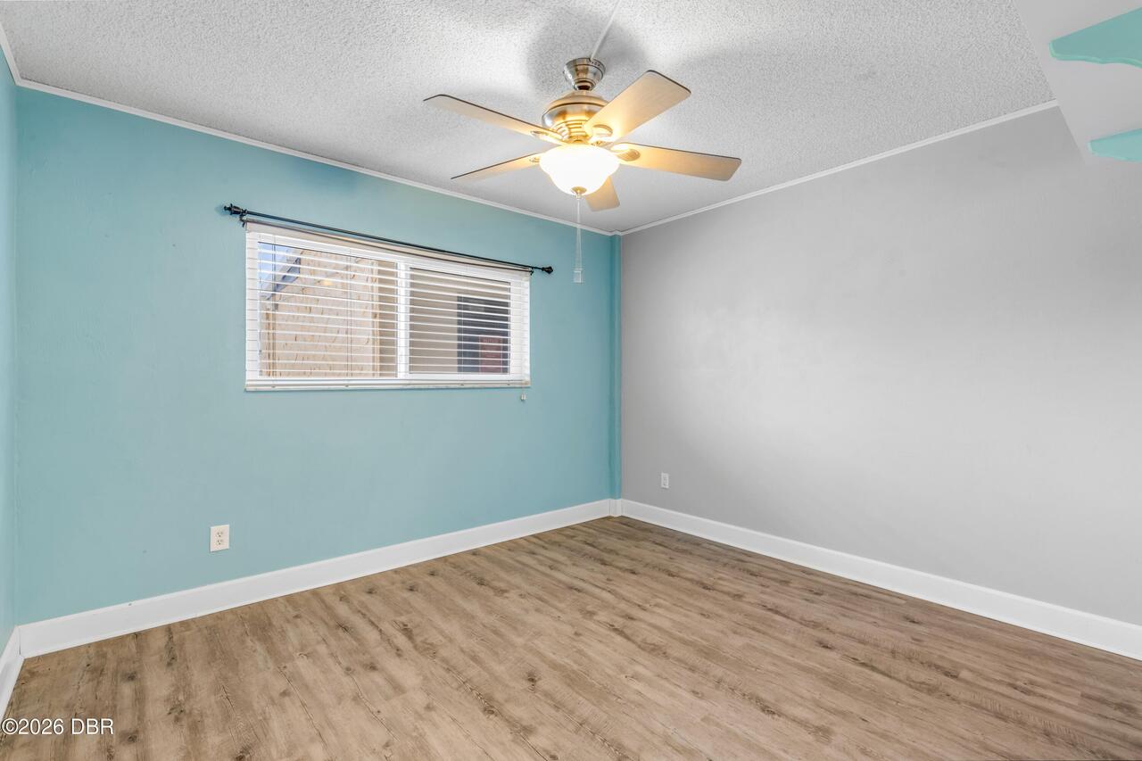 Listing Photo 28