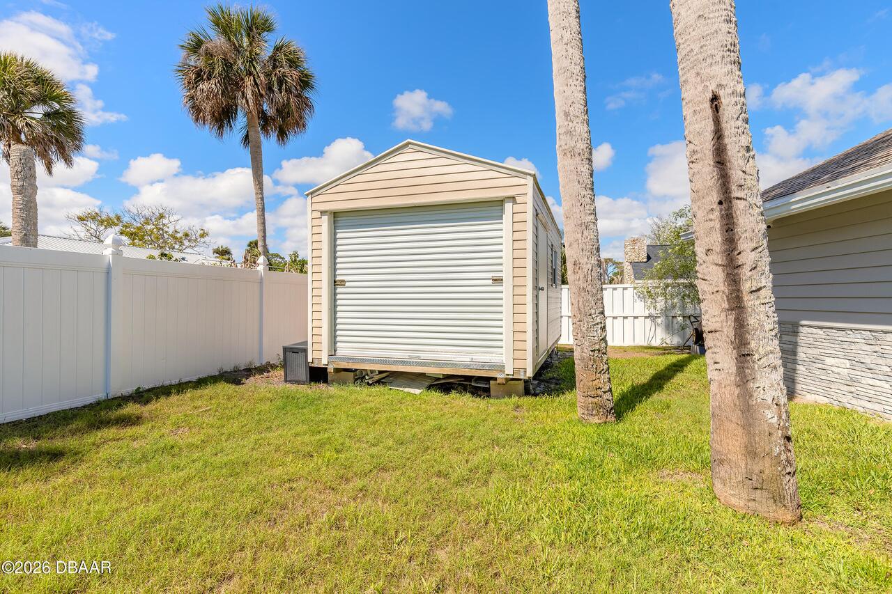 Listing Photo 12