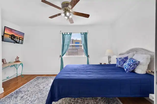 Listing Photo 17
