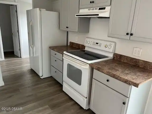 Listing Photo 20