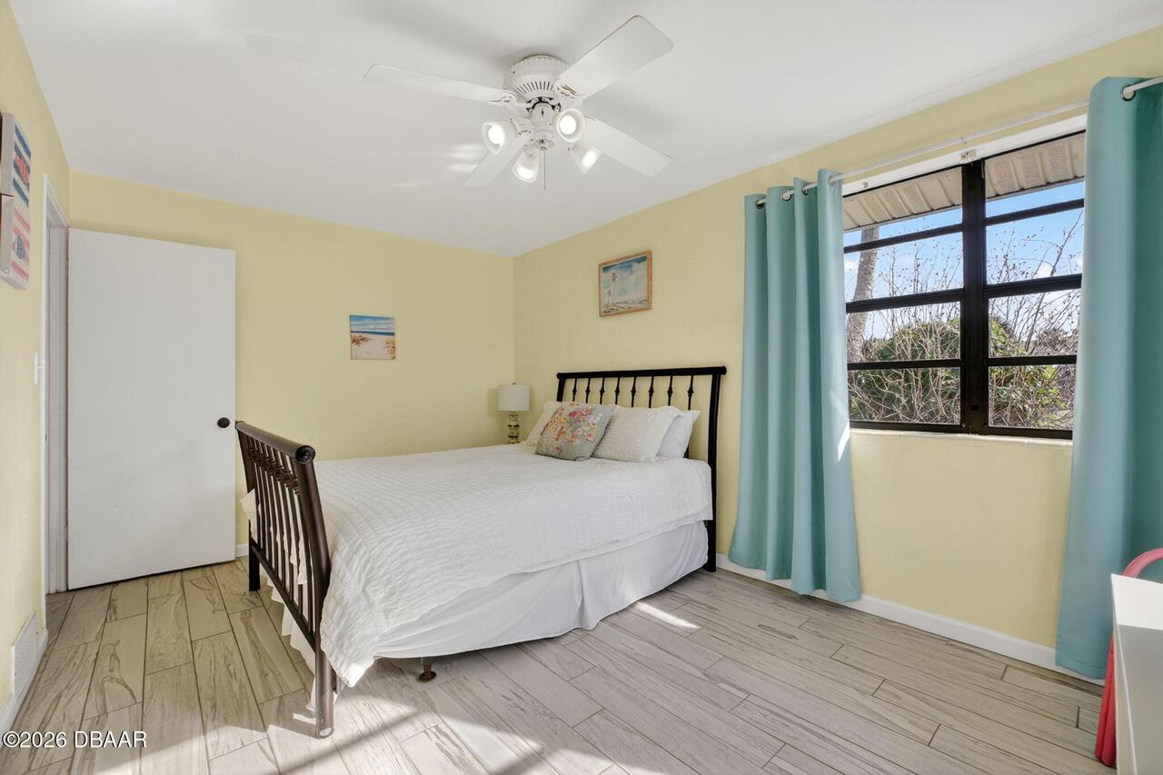 Listing Photo 28