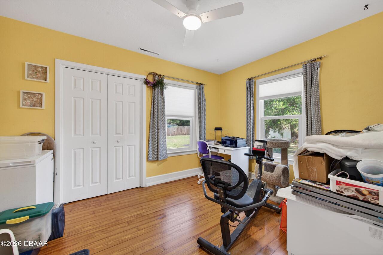 Listing Photo 16