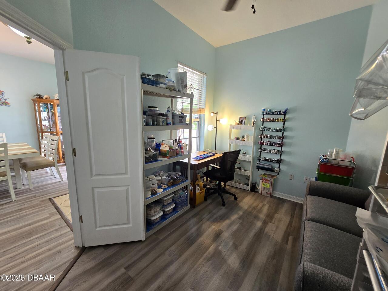 Listing Photo 8