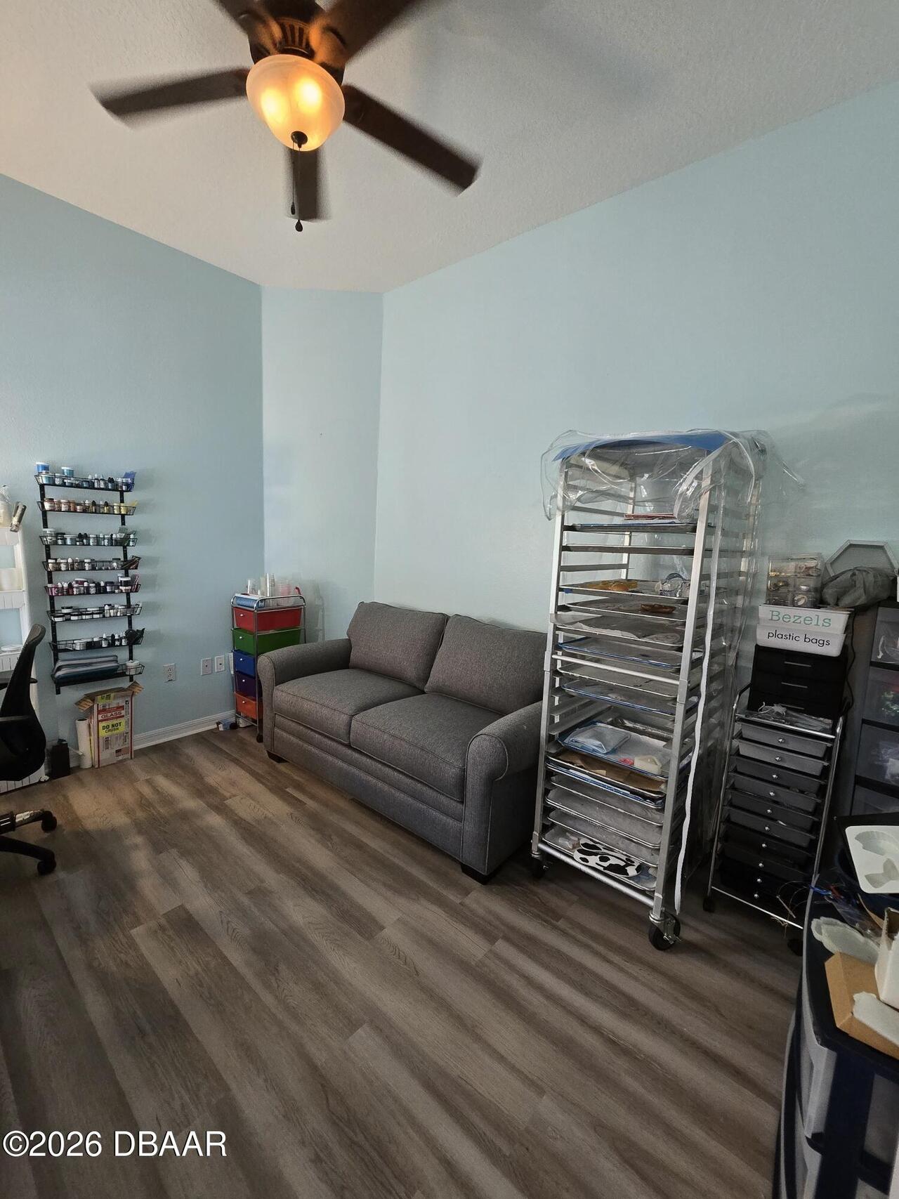 Listing Photo 9