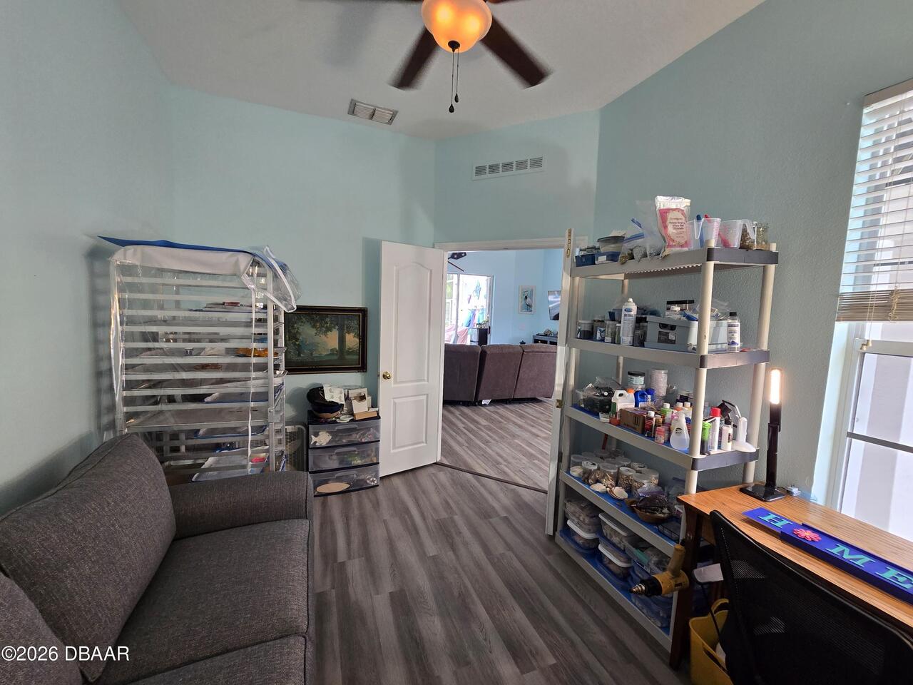 Listing Photo 10