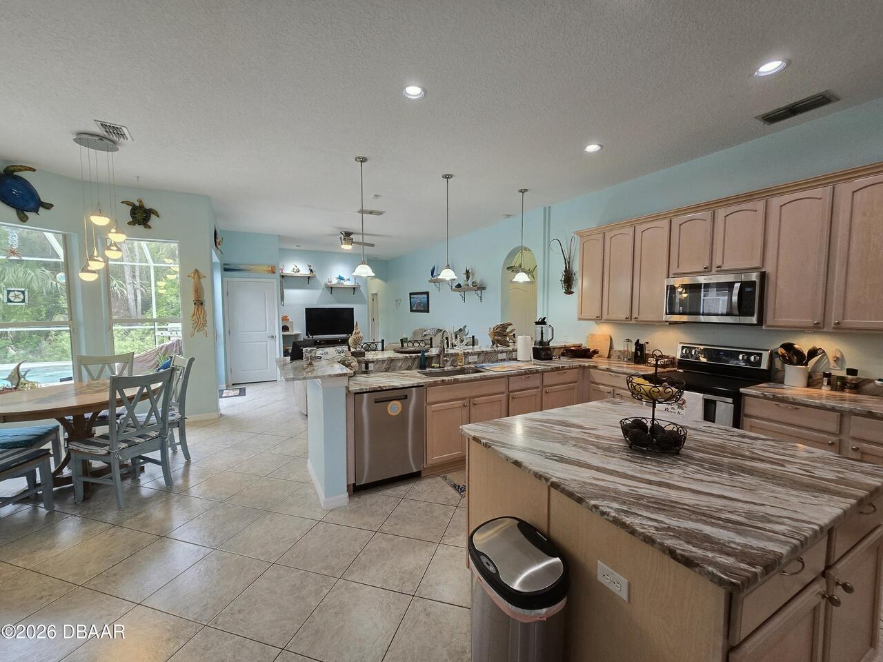 Listing Photo 22