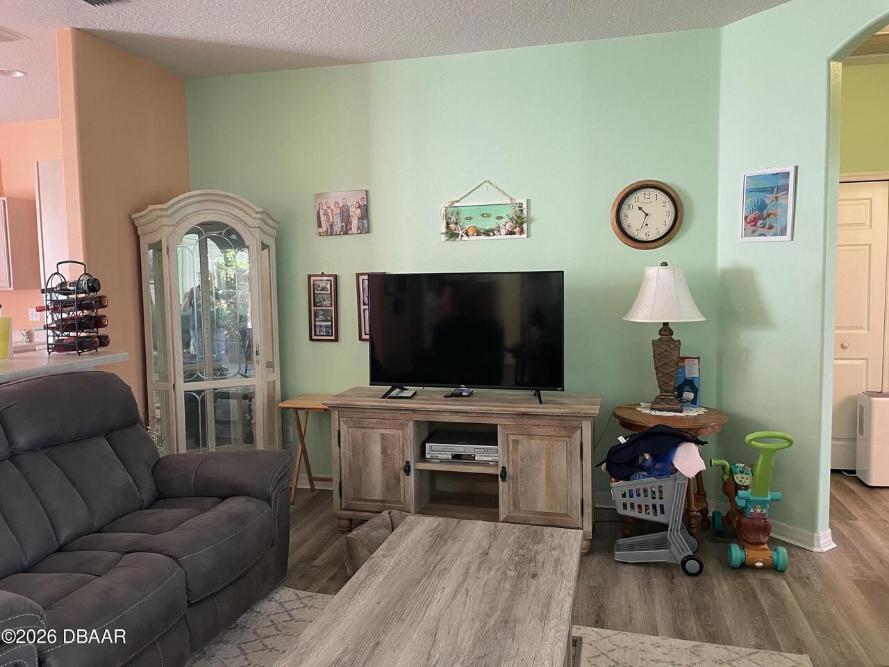 Listing Photo 16