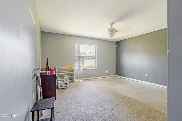 Listing Photo 9