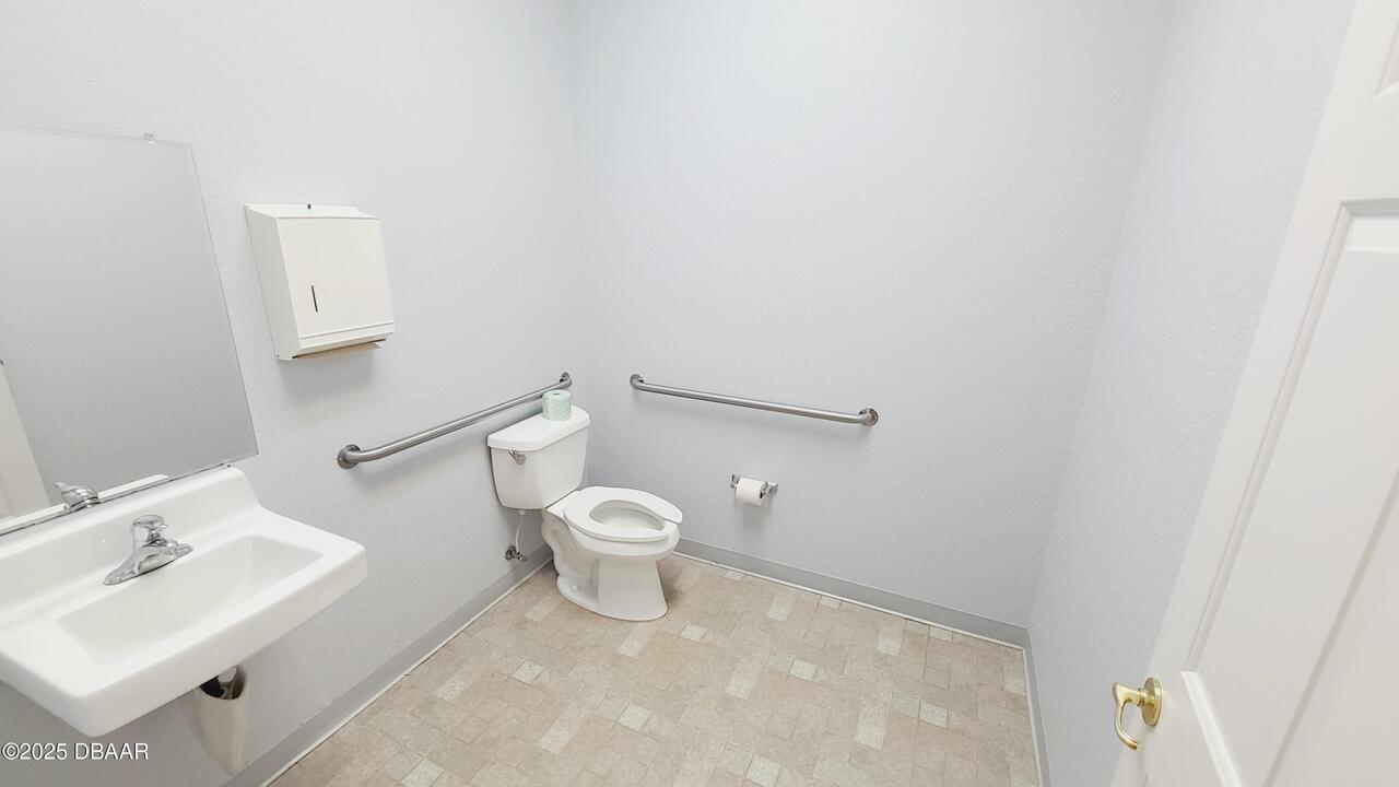 Listing Photo 16