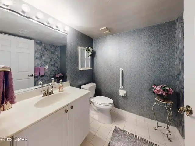 Listing Photo 73