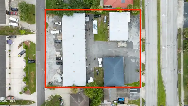 Listing Photo 12