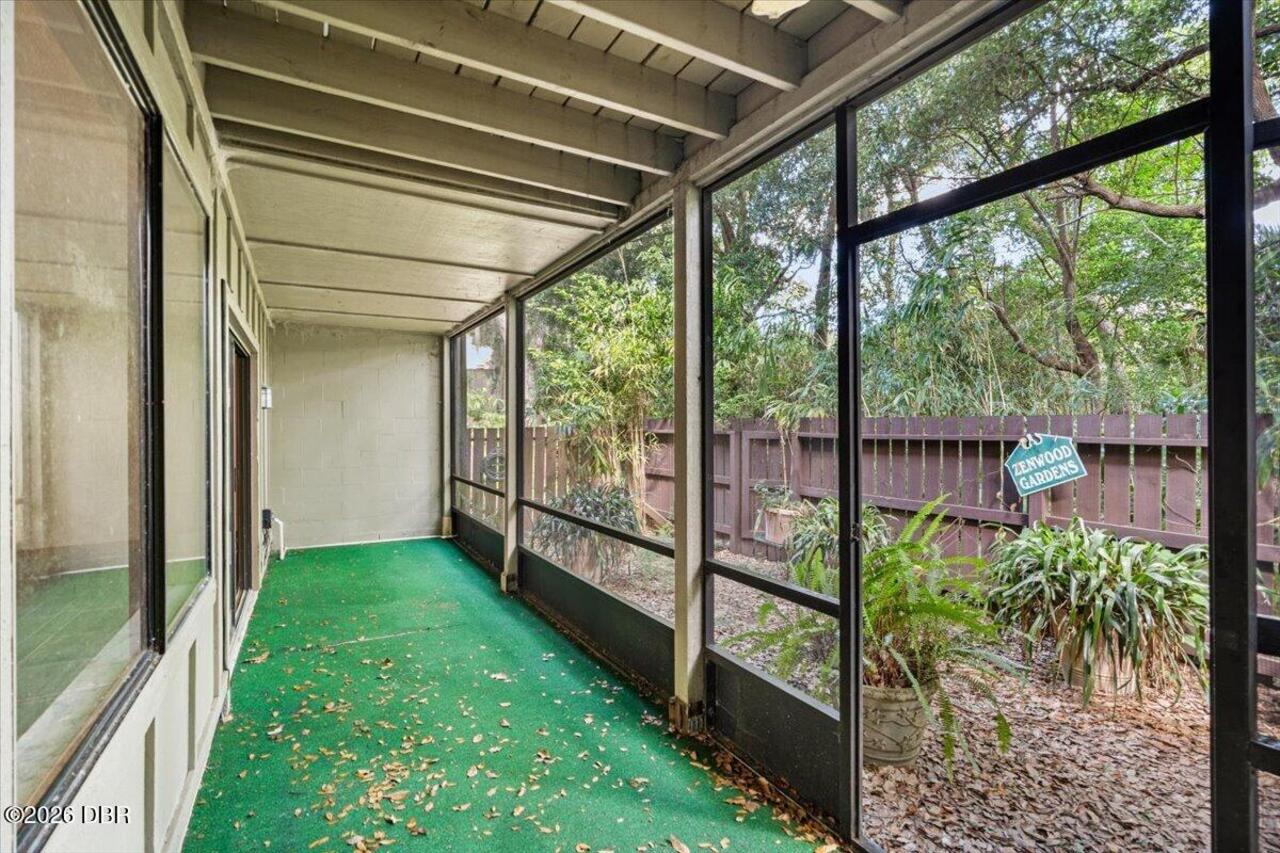 Listing Photo 17