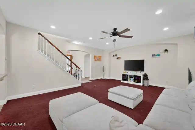 Listing Photo 16