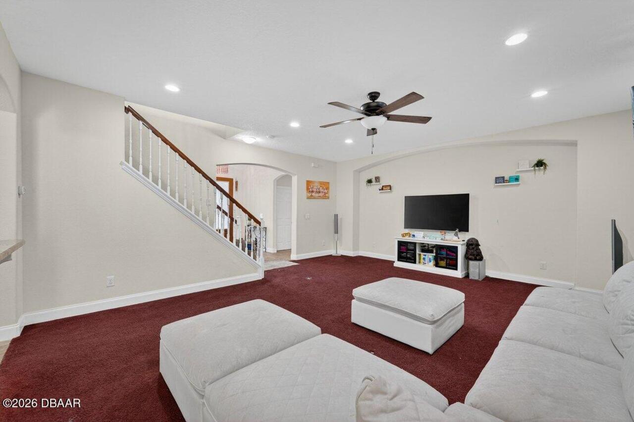 Listing Photo 14