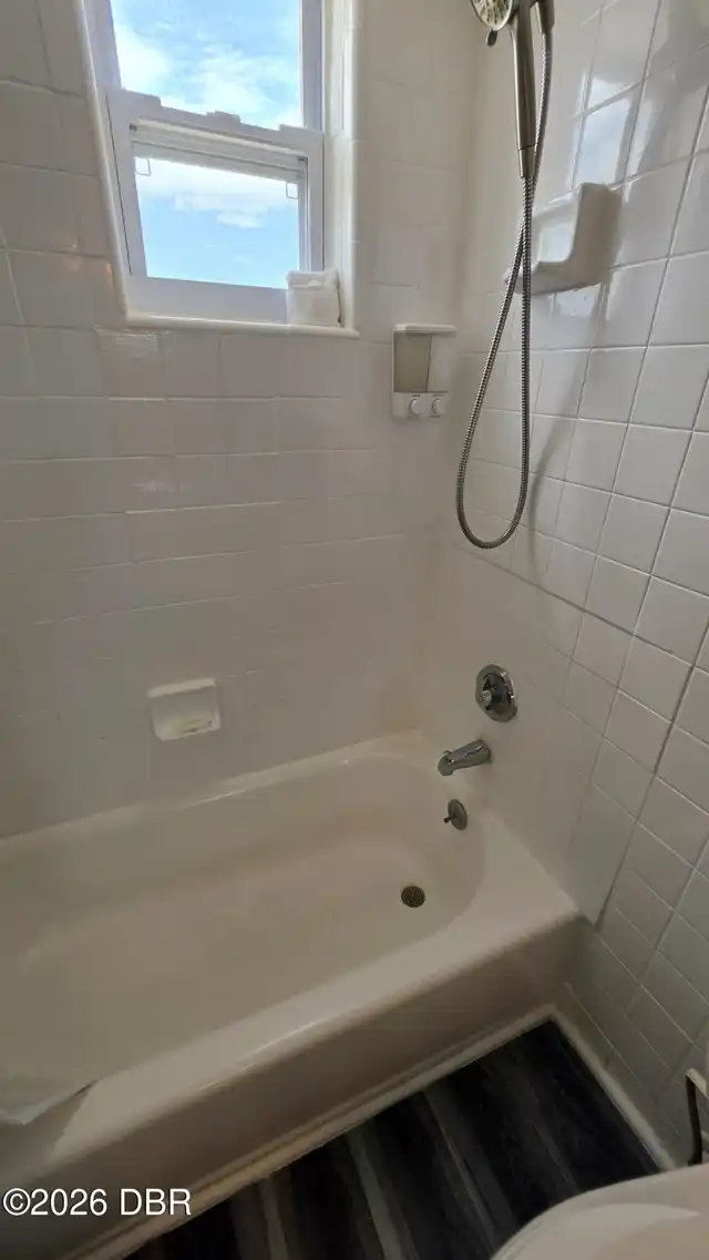 Listing Photo 14