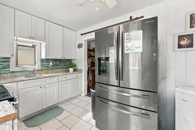 Listing Photo 6