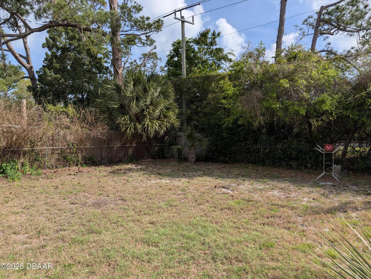 Listing Photo 14