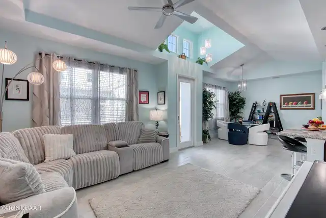 Listing Photo 18