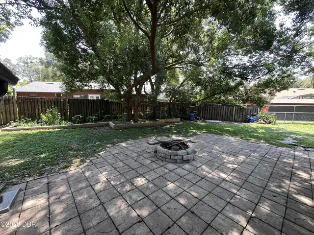 Listing Photo 15