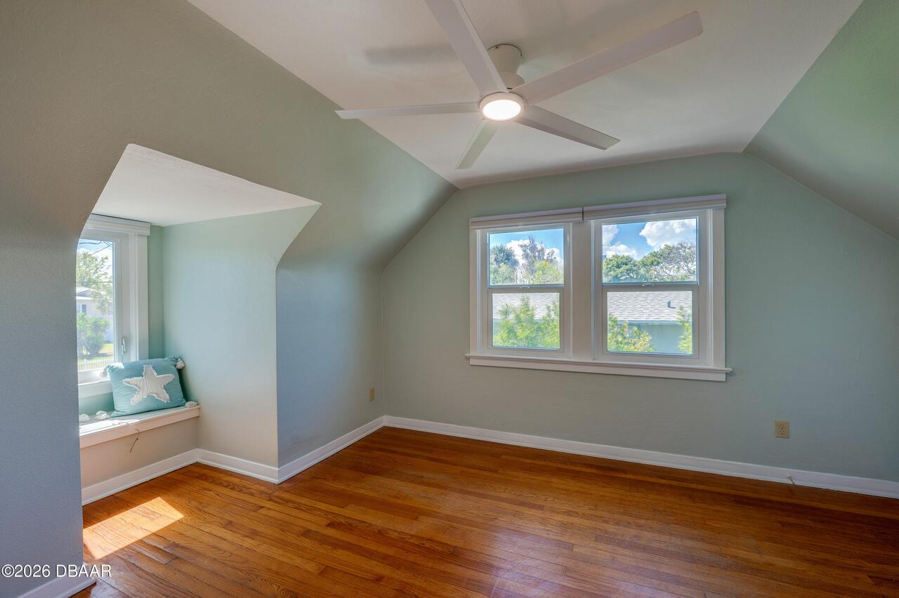 Listing Photo 18