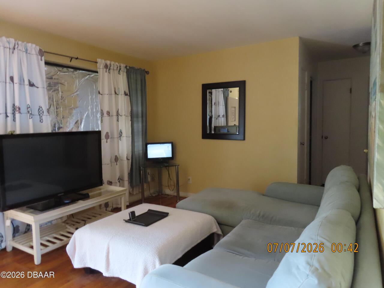 Listing Photo 7