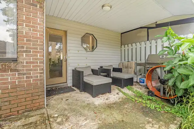 Listing Photo 14