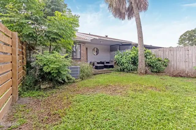 Listing Photo 16